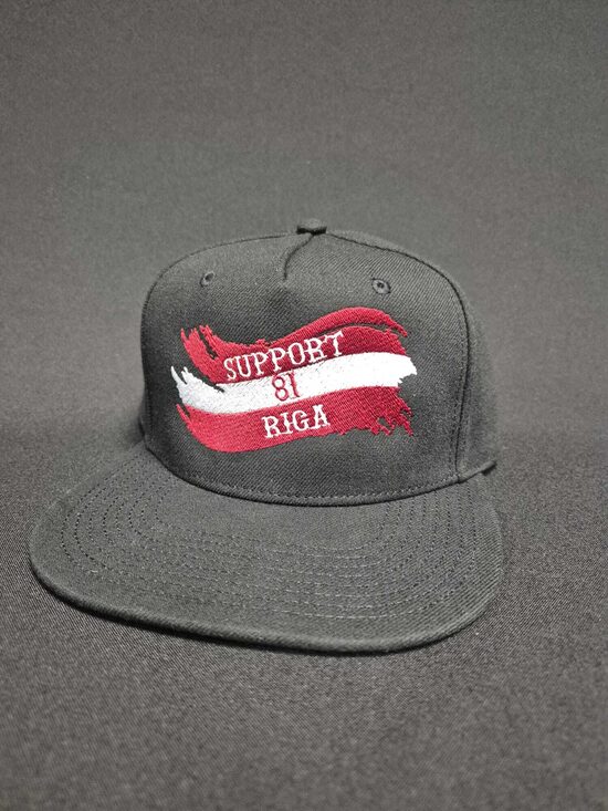BLACK FLAT VISOR SNAPBACK SUPPORT 81 RIGA WITH LATVIAN FLAG